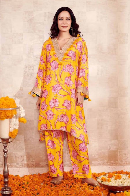 Rainas Floral Print Kurta & Pant Set 