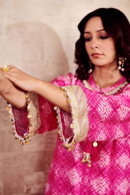 Shop Rainas Pink Cotton, Silk Embroidery, Lace Round Neck Printed Kurta And Pant Set at Aza Fashions Shop_Rainas_Pink Cotton, Silk Embroidery, Lace Round Neck Printed Kurta And Pant Set_at_Aza_Fashions