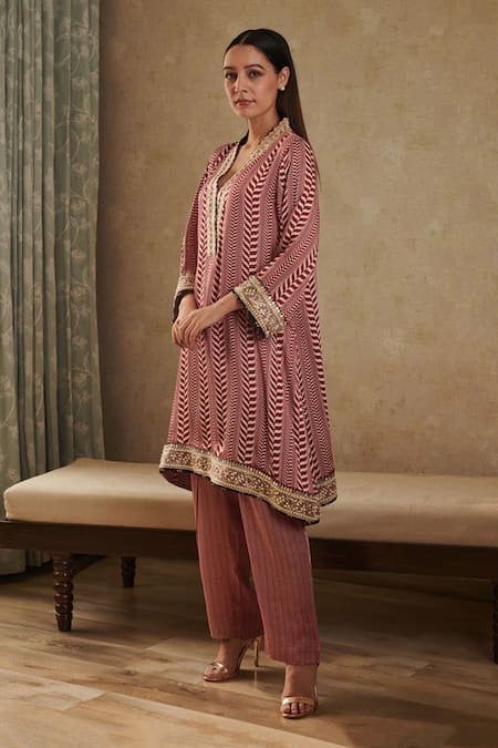 Shop Rainas Pink Cotton, Silk Embroidery, Beads, Stones Geometric Print Kurta And Pant Set at Aza Fashions Shop_Rainas_Pink Cotton, Silk Embroidery, Beads, Stones Geometric Print Kurta And Pant Set _at_Aza_Fashions
