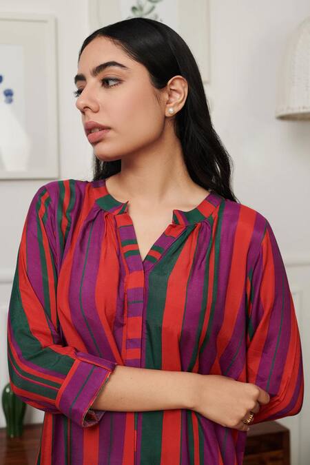 Rainas Pink Cotton, Silk Round Neck Stripe Mania Print Kurta With Pant Online at Aza Fashions Rainas_Pink Cotton, Silk Round Neck Stripe Mania Print Kurta With Pant_Online_at_Aza_Fashions