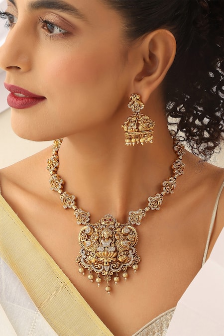 SUIKALA_Gold Plated Stones Deity Studded Hasli Necklace Set _Online_at_Aza_Fashions