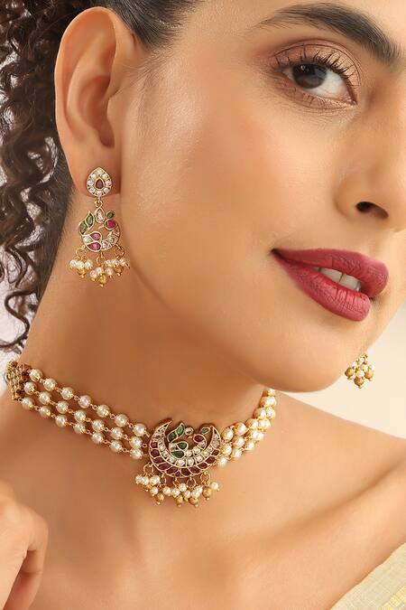 Buy_SUIKALA_Green Pearls, Stones Crescent Moon Cutwork Choker Set_Online_at_Aza_Fashions