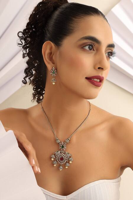 Shop_SUIKALA_Red Diamonds, Stones Victorian Polki Embellished Necklace Set _Online_at_Aza_Fashions