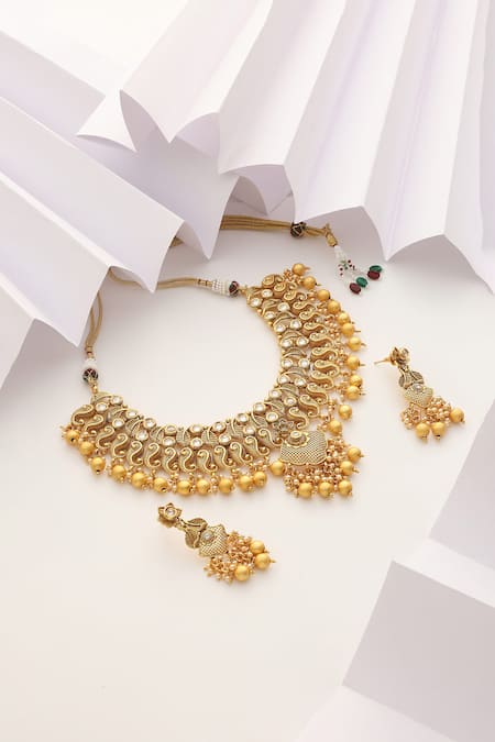 SUIKALA Paisley Carved Motif Necklace Set 