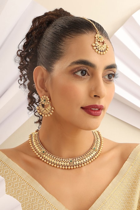 Shop_SUIKALA_Green Stones Floret Carved Jewellery Set_Online_at_Aza_Fashions