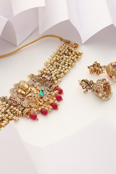 Buy_SUIKALA_Red Stones Goddess Radha And Krishna Carved Choker Set _Online_at_Aza_Fashions