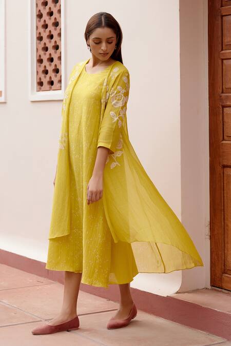 Buy Vaayu Yellow Muslin, Cotton Embroidery Round Neck Printed Floral Jacket Dress Buy_Vaayu_Yellow Muslin, Cotton Embroidery Round Neck Printed Floral Jacket Dress