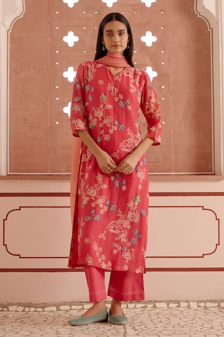 Vaayu Pink Muslin Cotton Printed Floral V Neck Kantha Embroidered Kurta Pant Set 