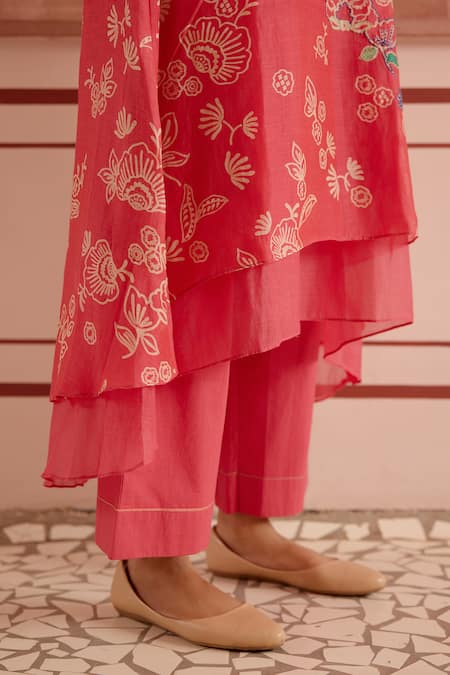 Shop_Vaayu_Pink Muslin, Cotton Embroidery Round Neck Floral Print Kurta And Pant Set_Online_at_Aza_Fashions