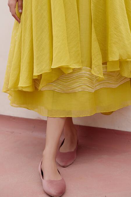 Vaayu Yellow Muslin, Cotton Embroidery Round Neck Floral Jacket Dress at Aza Fashions Vaayu_Yellow Muslin, Cotton Embroidery Round Neck Floral Jacket Dress _at_Aza_Fashions