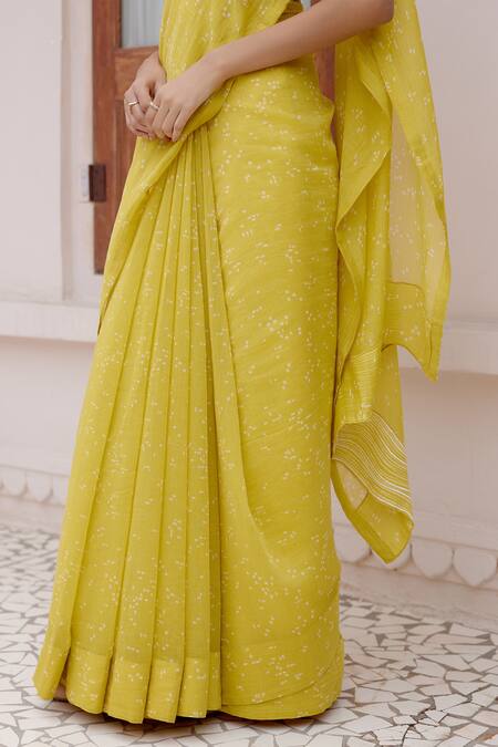 Vaayu_Yellow Muslin Cotton Embroidered Applique Citrine Printed Saree With Blouse_at_Aza_Fashions