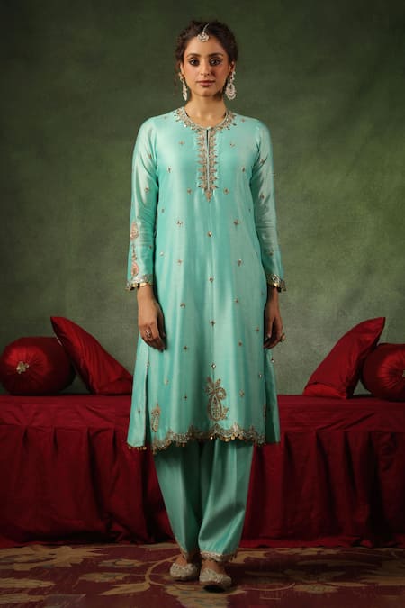 Buy_Label Niti Bothra_Blue Chanderi Silk Zari, Sequins, Embroidery Ambi Buta Zardozi Kurta And Pant Set 