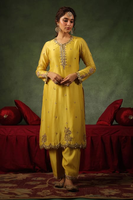Buy_Label Niti Bothra_Yellow Chanderi Silk Zari, Sequins, Ambi Buta Paisley Kurta And Pant Set _Online_at_Aza_Fashions