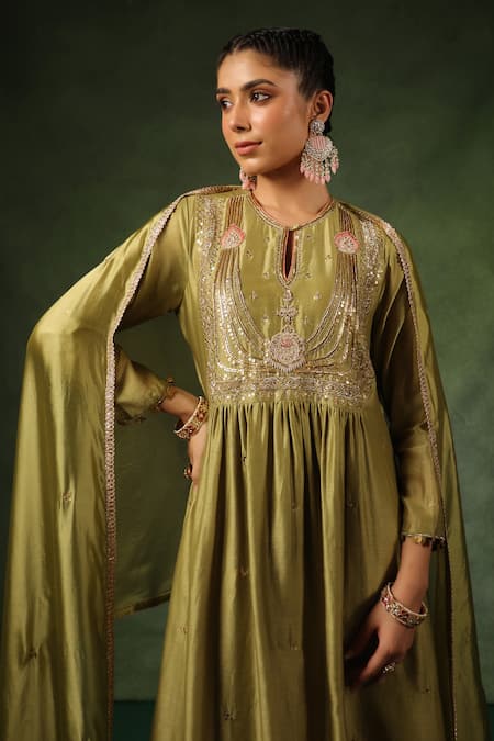 Shop Label Niti Bothra Green Chanderi Silk Sequins, Embroidery, Zari Zardozi Gathered Kurta Set Shop_Label Niti Bothra_Green Chanderi Silk Sequins, Embroidery, Zari Zardozi Gathered Kurta Set
