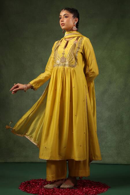 Label Niti Bothra_Yellow Chanderi Silk Sequins, Zari, Embroidery Zardozi Kurta And Pant Set _at_Aza_Fashions