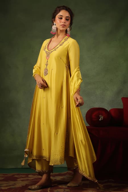 Shop Label Niti Bothra Yellow Chanderi Silk Sequins, Zari, Embroidery Round Zardozi Kurta And Pant Set Shop_Label Niti Bothra_Yellow Chanderi Silk Sequins, Zari, Embroidery Round Zardozi Kurta And Pant Set