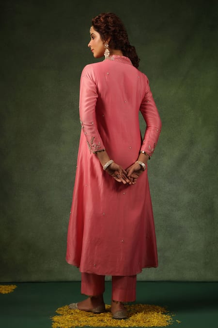 Shop_Label Niti Bothra_Pink Chanderi Silk Zari, Sequins, Embroidery V-neck Phool Zardozi Kurta And Pant _at_Aza_Fashions
