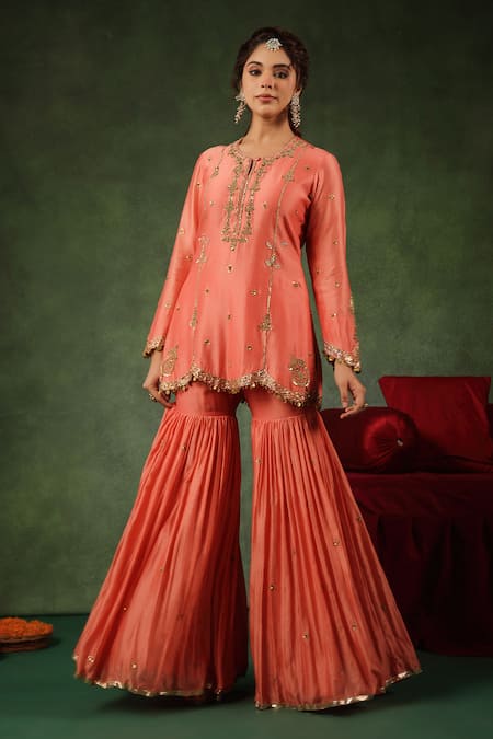 Shop Label Niti Bothra Peach Chanderi Silk Sequins, Zari Round Floral Embroidered Kurta Sharara Set Shop_Label Niti Bothra_Peach Chanderi Silk Sequins, Zari Round Floral Embroidered Kurta Sharara Set