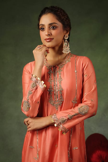 Shop_Label Niti Bothra_Peach Chanderi Silk Zari, Sequins, Embroidery, Leaf Stripe Kurta And Pant Set _Online_at_Aza_Fashions
