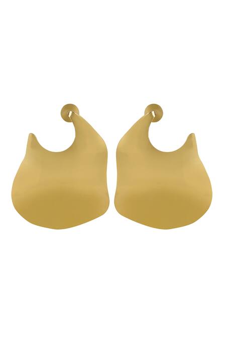 Shop Varnika Arora Gold Plated Dune Wind Shaped Hoops at Aza Fashions Shop_Varnika Arora_Gold Plated Dune Wind Shaped Hoops _at_Aza_Fashions