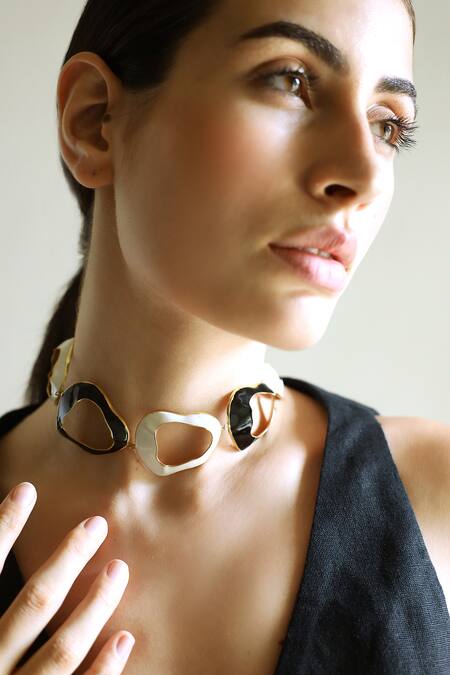 Buy Varnika Arora Black Tidal Abstract Motif Necklace Online at Aza Fashions Buy_Varnika Arora_Black Tidal Abstract Motif Necklace _Online_at_Aza_Fashions