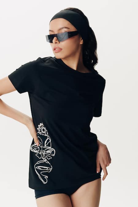 AK-OK_Black Cotton Printed Abstract Round Neck T-shirt _Online_at_Aza_Fashions
