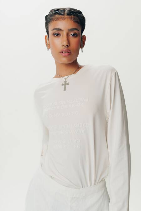 Buy_AK-OK_White Cotton Round Neck Calligraphic Embossed T-shirt _Online_at_Aza_Fashions