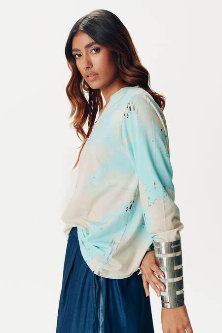 Buy_AK-OK_Multi Color Cotton Printed Abstract V-neck Shaded T-shirt _Online_at_Aza_Fashions