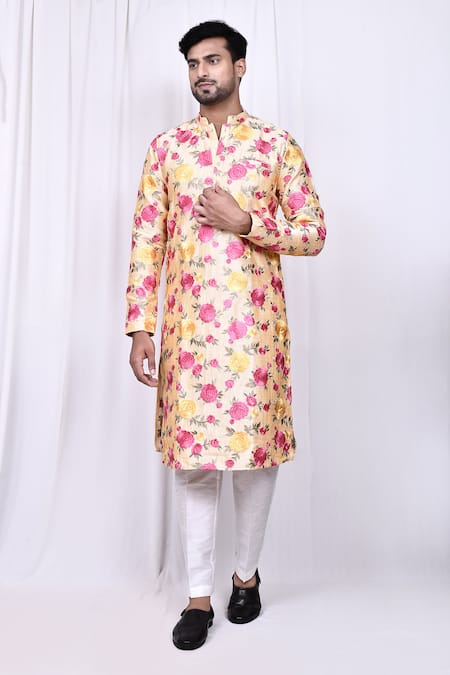 Arihant Rai Sinha Gulaab Embroidered Kurta With Pant 