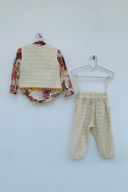 Orcr Sleeveless Textured Pattern Waistcoat Set 