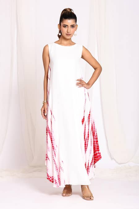 Ellemora fashions White Double Georgette Shibori Flared Long Dress 