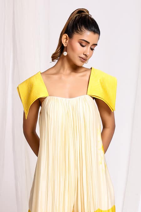 Buy_Ellemora Fashions_Yellow Gingham Square Neck Placed Tie Dye Pattern Color Block Jumpsuit _Online_at_Aza_Fashions