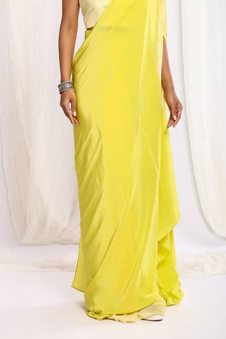 Buy Ellemora Fashions Yellow Crepe Halter Neck Tie Dye Patch Pre-draped Saree With Blouse Online at Aza Fashions Buy_Ellemora Fashions_Yellow Crepe Halter Neck Tie Dye Patch Pre-draped Saree With Blouse _Online_at_Aza_Fashions