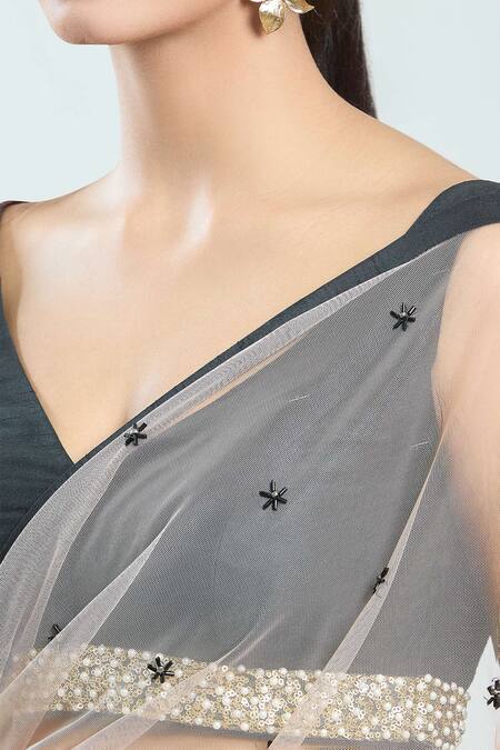 Priti Sahni_Beige Silk, Net Pearls, Cut Work, Embroidery V-neck Salli Saree With Blouse _at_Aza_Fashions