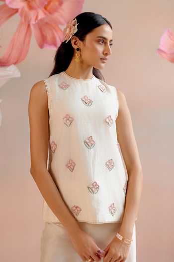 Buy Chandrima Ivory Chanderi Pearls, Beads Round Neck Floral Applique Embroidered Tunic Online at Aza Fashions Buy_Chandrima_Ivory Chanderi Pearls, Beads Round Neck Floral Applique Embroidered Tunic _Online_at_Aza_Fashions