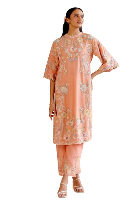 Chandrima_Peach Chanderi Cut Work, Sequins, Beads, Embroidery Paisley Kurta With Pant _Online_at_Aza_Fashions