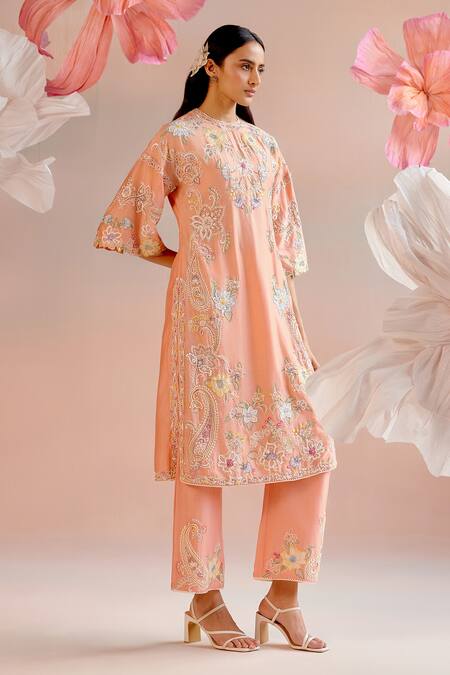 Buy_Chandrima_Peach Chanderi Cut Work, Sequins, Beads, Embroidery Paisley Kurta With Pant _Online_at_Aza_Fashions