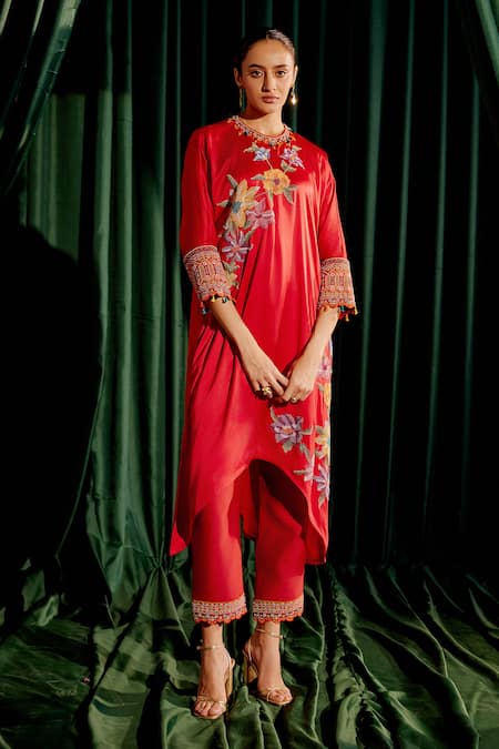 Chandrima Red Kaftan Silk Satin Embroidery Floral Round Bead Kimono Kurta With Pant 