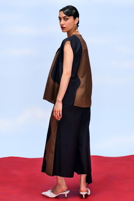 Shop_Febo6_Black Cotton, Silk Abstraction Overlap Flap Detailed Culottes _Online_at_Aza_Fashions