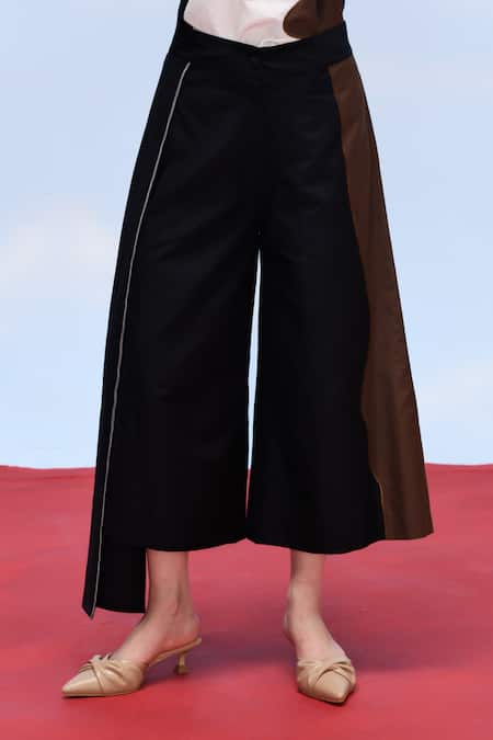 Buy_Febo6_Black Cotton, Silk Abstraction Overlap Flap Detailed Culottes 