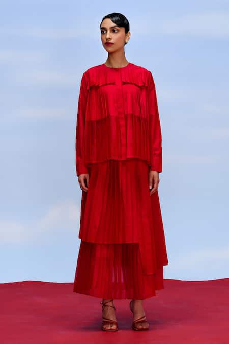 Buy Febo6 Red Cotton, Silk Cerise Accordion Layered Pleated Skirt Online at Aza Fashions Buy_Febo6_Red Cotton, Silk Cerise Accordion Layered Pleated Skirt _Online_at_Aza_Fashions