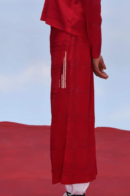 Febo6 Red Silk Embroidery Grid Kantha Culottes at Aza Fashions Febo6_Red Silk Embroidery Grid Kantha Culottes _at_Aza_Fashions