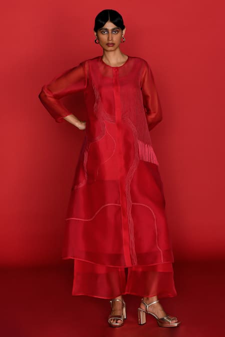 FEBo6 Cerise Thread Embroidered Kurta 