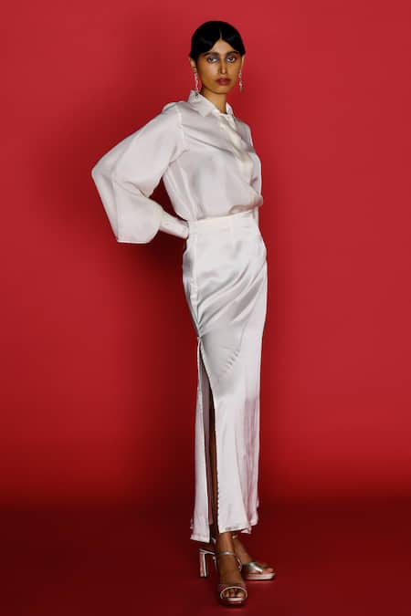 Febo6_Off White Silk Shawl Neck Plain Full-sleeve Shirt _at_Aza_Fashions