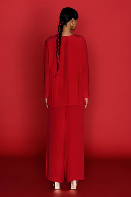 Shop Febo6 Red Silk Round Neck Fluidity Pleated Top With Pant at Aza Fashions Shop_Febo6_Red Silk Round Neck Fluidity Pleated Top With Pant _at_Aza_Fashions