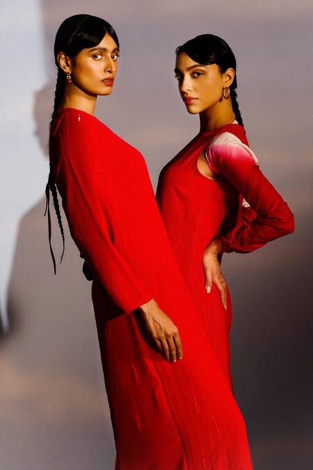 Shop Febo6 Red Silk Embroidery Round Neck Harmony Thread Dress Online at Aza Fashions Shop_Febo6_Red Silk Embroidery Round Neck Harmony Thread Dress _Online_at_Aza_Fashions