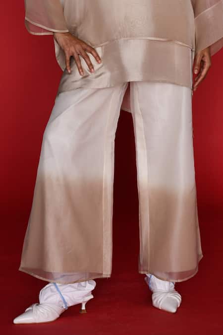 Shop Febo6 White Organza Sky And Ombre Wide Legged Trouser Online at Aza Fashions Shop_Febo6_White Organza Sky And Ombre Wide Legged Trouser _Online_at_Aza_Fashions