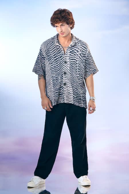 Buy_Nikita Mhaisalkar X AZA_Black Kota Doria Byzantine Print Knit Shirt _Online_at_Aza_Fashions