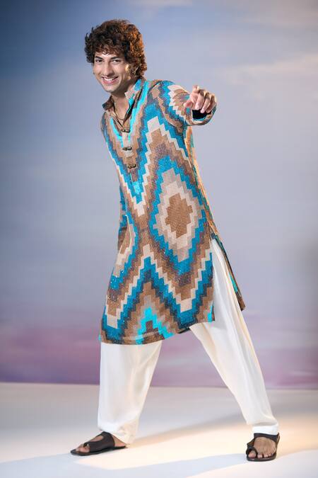 Buy_Nikita Mhaisalkar X AZA_Blue Georgette Sequins Mosaic Graphic Print Embellished Kurta With Salwar _Online_at_Aza_Fashions