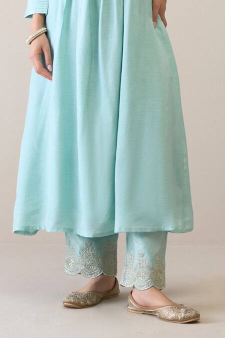 Ridhimaa Gupta_Blue Viscose, Organza, Cotton, Delnaz Gathered Kurta Pant Set_at_Aza_Fashions